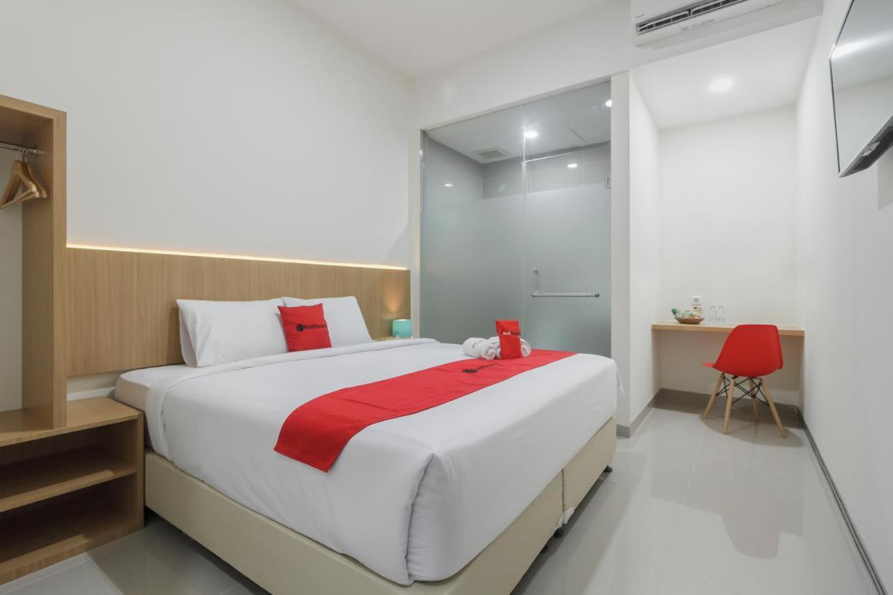 Reddoorz Near Mall Ska Пеканбару Екстериор снимка