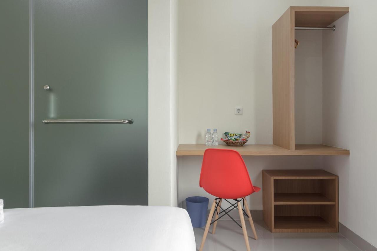 Reddoorz Near Mall Ska Пеканбару Екстериор снимка