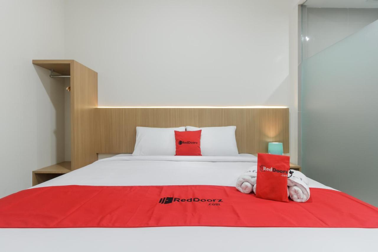 Reddoorz Near Mall Ska Пеканбару Екстериор снимка